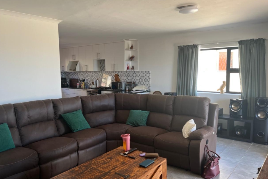 3 Bedroom Property for Sale in Mossel Bay Central Western Cape